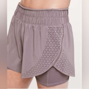 Lululemon Laser Speed Train Shorts 4.5" Lunar Rock 4